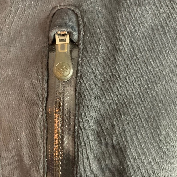 Columbia Black Titanium Omni-Tech Jacket - Picture 12 of 12